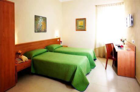 Borgo San Martino Hotel Bra Eksteriør billede