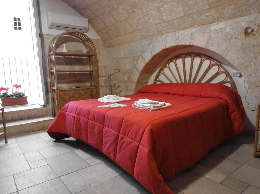 Borgo San Martino Hotel Bra Eksteriør billede